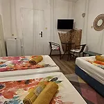 Guest House Hei Taka