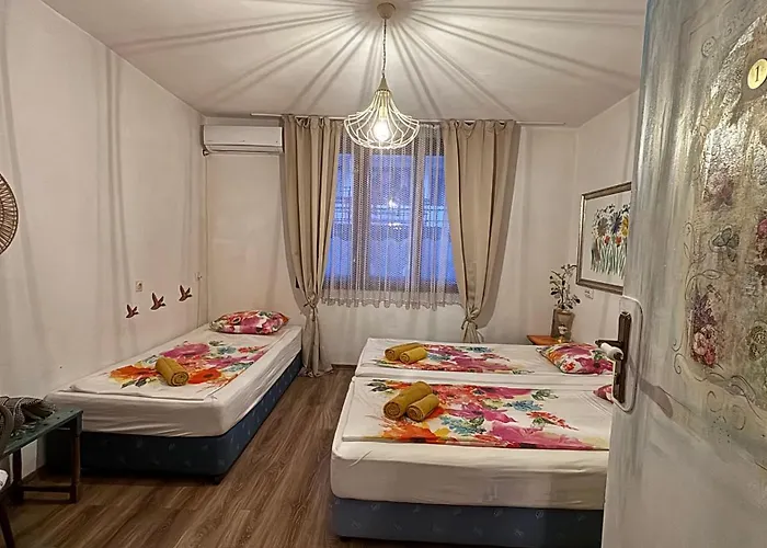 Hei Taka Созопол