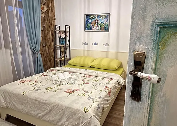 Hei Taka Созопол