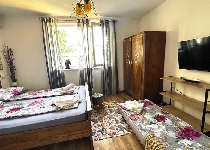 Hei Taka Къща за гости