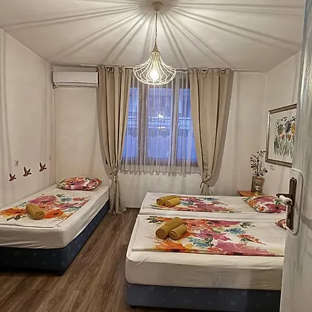 Guest house Hei Taka *